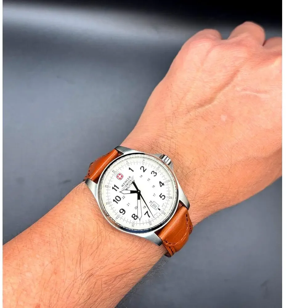 Wenger Swiss Military Terragraph 79201 Genuine Leather Strap Men’s Watch 40mm